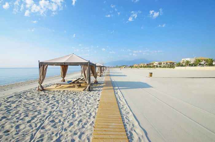 Mediterranean Village 7