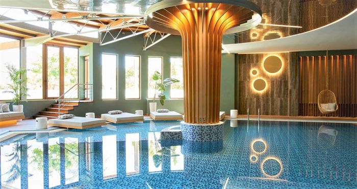 Minoa Palace Resort And Spa 6