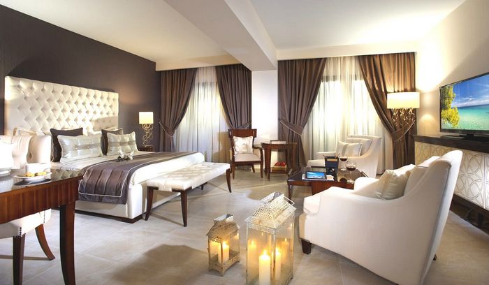 Pomegranate Wellness Spa 6