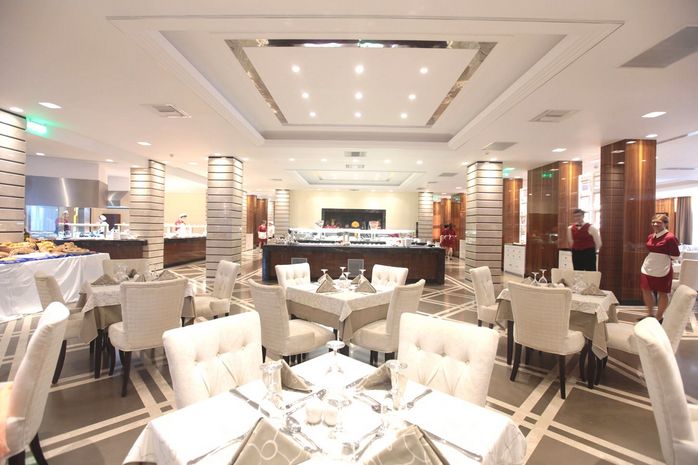 Pomegranate Wellness Spa 8