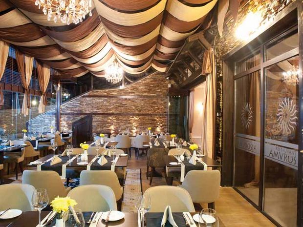 Premier Luxury Mountain Resort 6