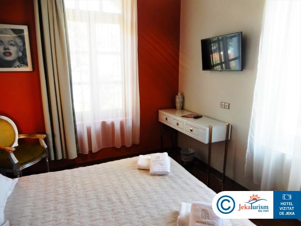 Poze A For Art Design 6