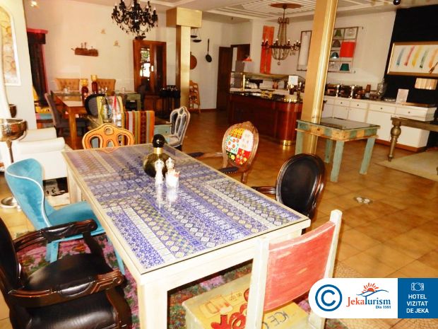 Poze A For Art Design 9