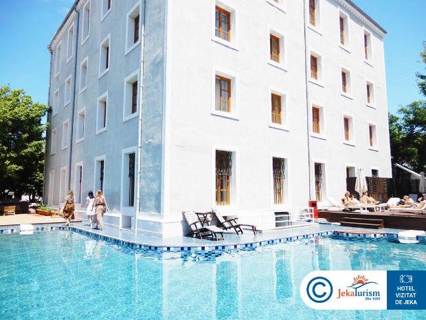 Poze A For Art Design Thassos