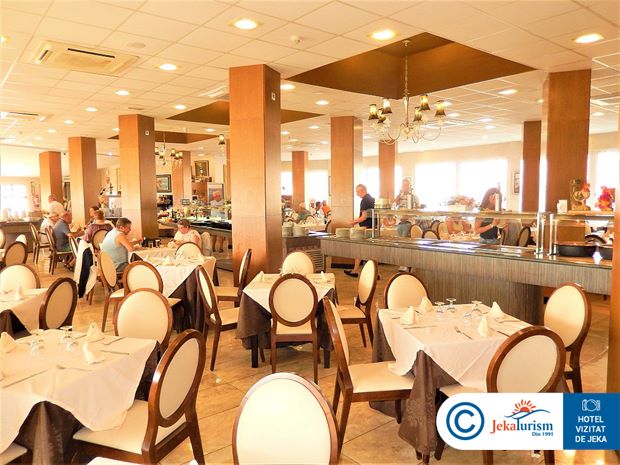 Poze Alba Seleqtta 6