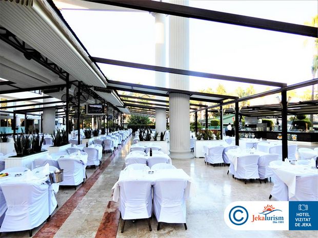 Poze Dobedan World Palace 15