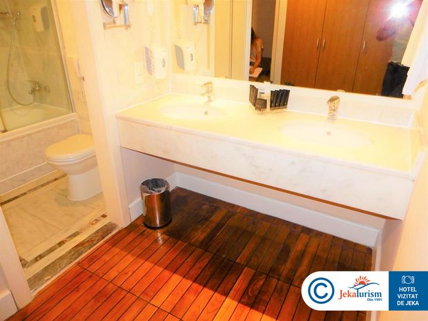 Poze Dobedan World Palace Turcia