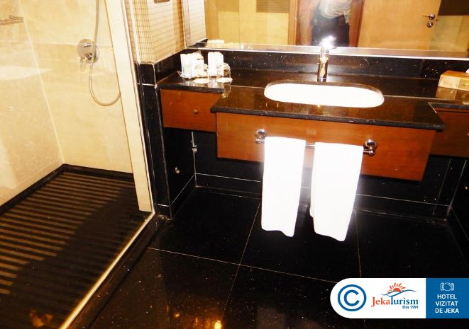 Poze Juju Premier Palace 10