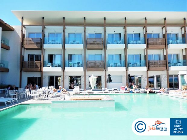 Poze Enorme Ammos Beach Resort 6