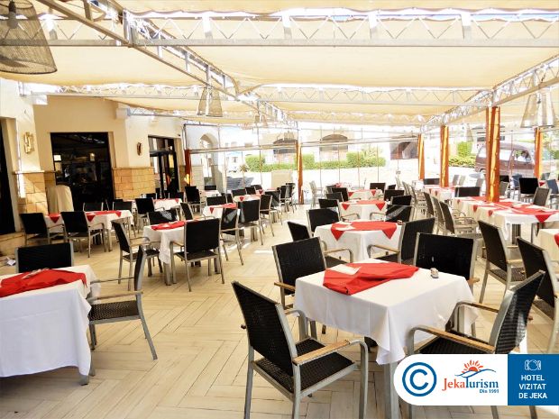 Poze Amphoras Beach 11