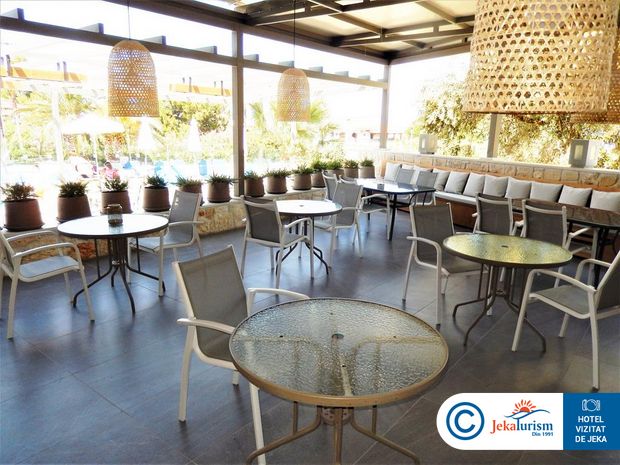 Poze Anna Maria Paradise 12