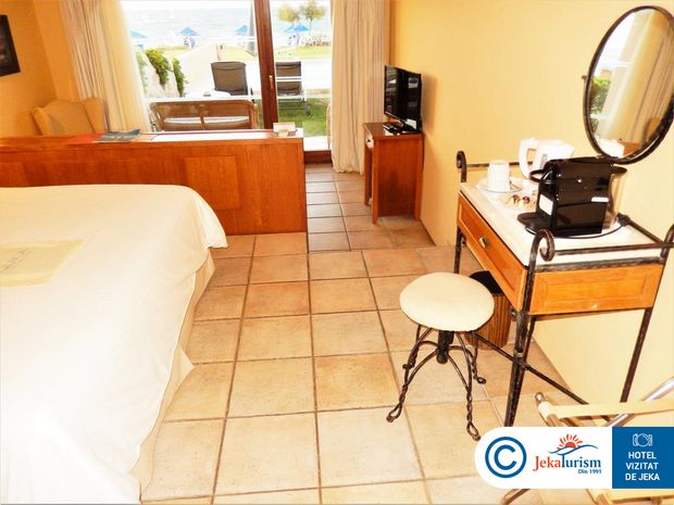 Poze Aquila Rithymna Beach 8