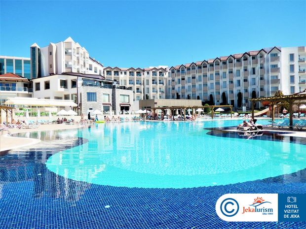 Poze Arcanus Sorgun Side