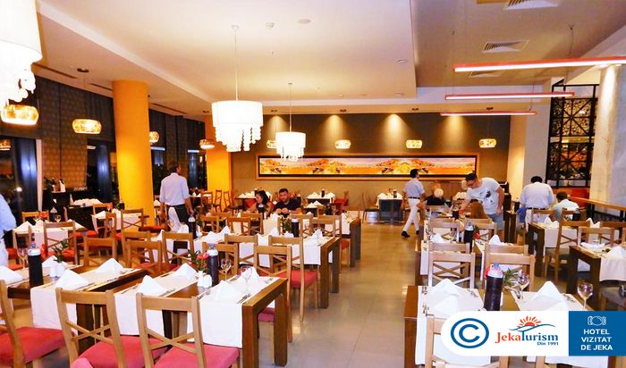 Poze Aska Lara Resort And Spa 9