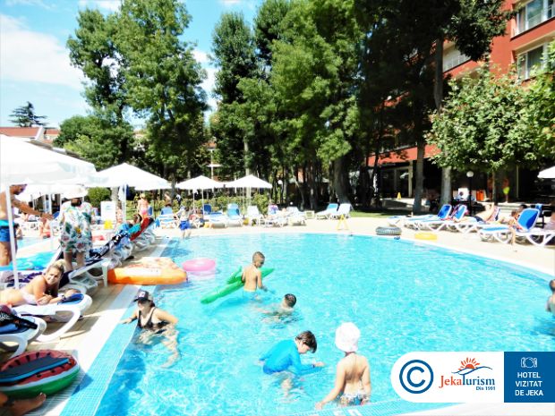 Poze Asteria Family 10