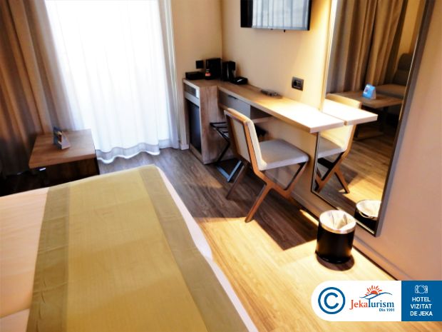 Poze Atlantica Amalthia Beach Resort 8