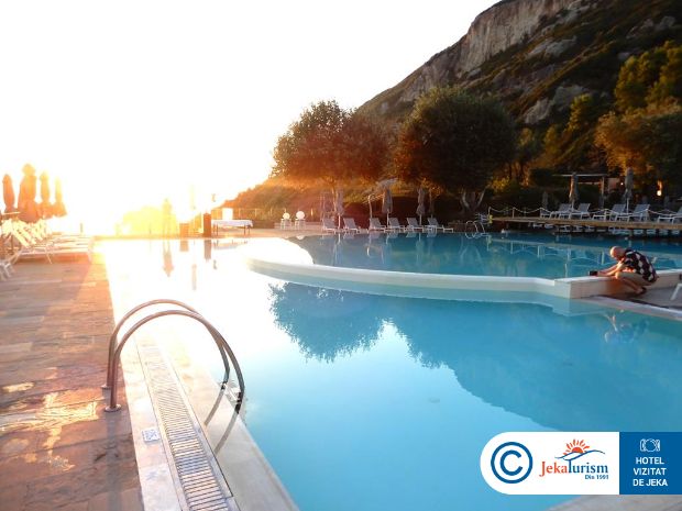 Poze Atlantica Grand Mediterraneo Resort Grecia