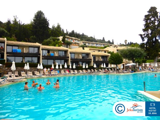 Poze Aeolos Beach Corfu