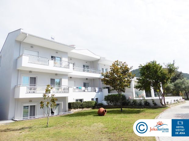 Poze Akti Belvedere Color & Essence Thassos