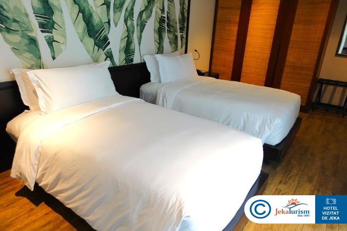 Poze Anantara Mai Khao Phuket Villas 12