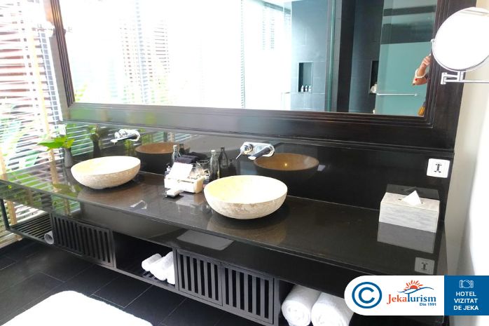 Poze Anantara Mai Khao Phuket Villas 15