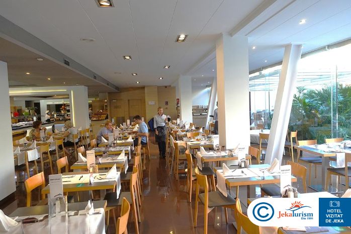 Poze Aqua Promenade 9