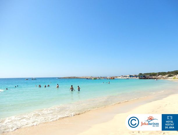 Poze Asterias Beach 16