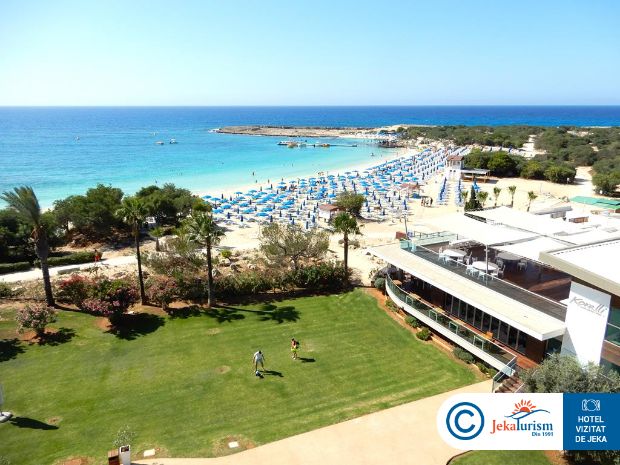 Poze Asterias Beach Cipru