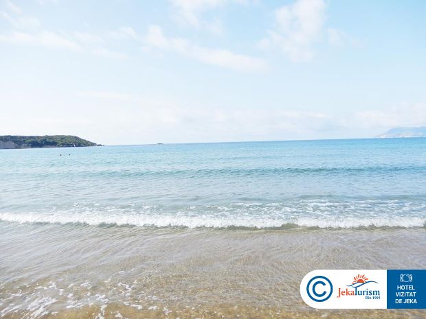 Poze Belvedere Gerakas Luxury Suites 16