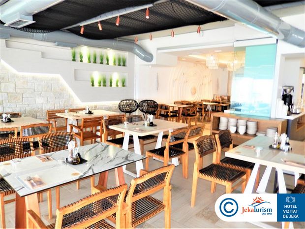 Poze Blue Carpet Luxury Suites 18