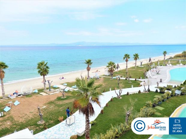 Poze Blue Carpet Luxury Suites 20