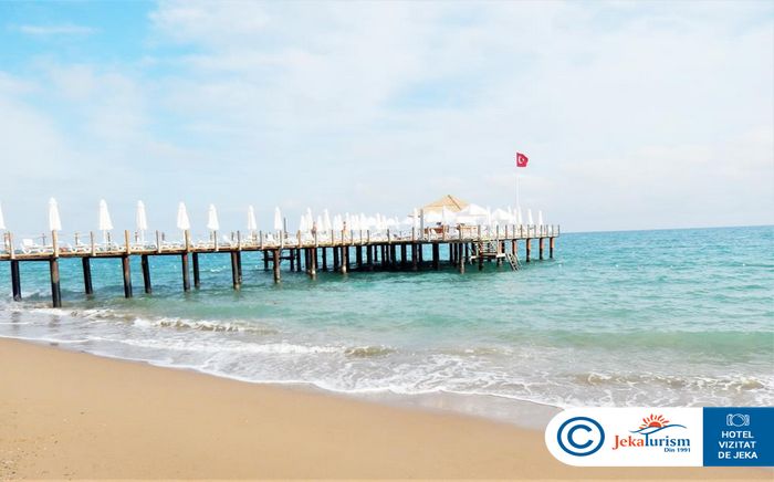 Poze Blue Waters Club And Resort 21