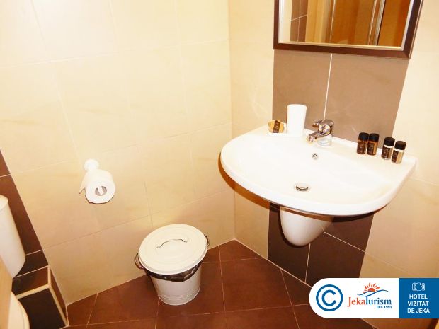 Poze Boutique Entry E 12