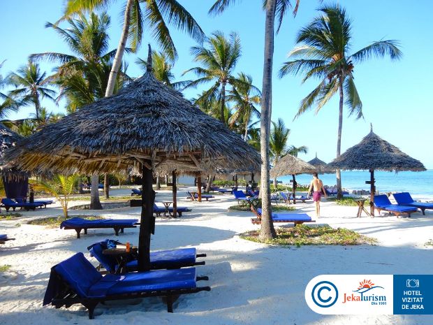 Poze Breezes Beach Club And Spa 12