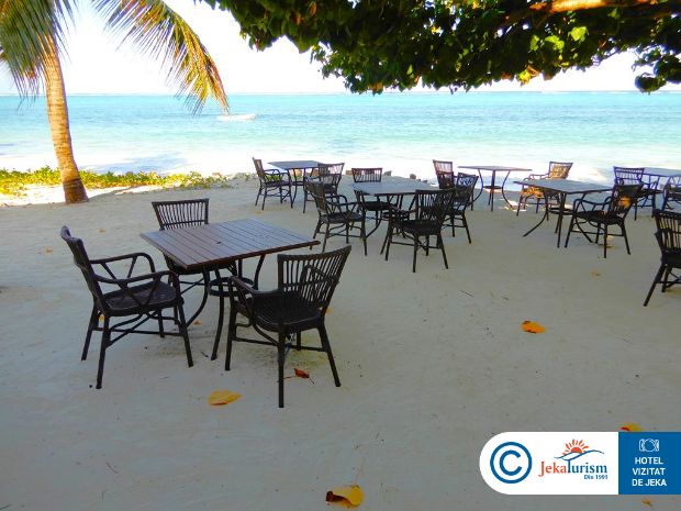 Poze Breezes Beach Club And Spa 13