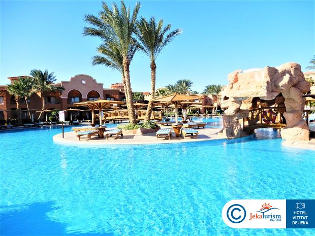 Poze Charmillion Gardens Aquapark 8