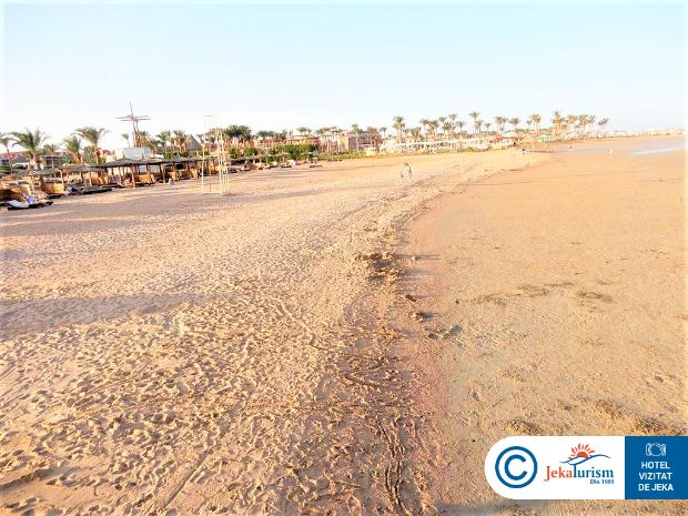 Poze Coral Sea Holiday Resort & Aqua Park 14