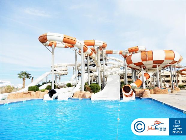 Poze Coral Sea Waterworld 12