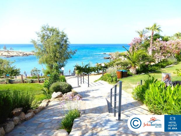 Poze Crystal Springs Beach 17