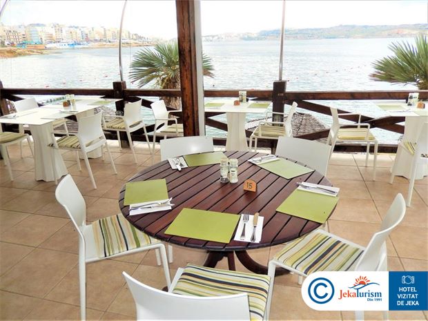 Poze Doubletree By Hilton Malta 11