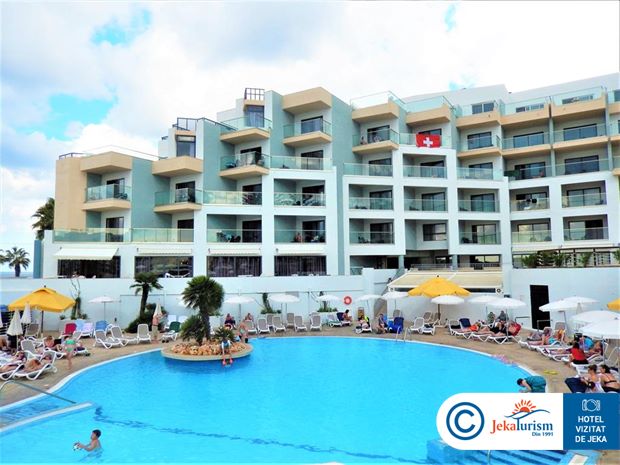 Poze Doubletree By Hilton Malta 7