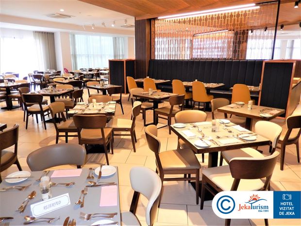 Poze Doubletree By Hilton Malta Malta