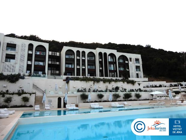 Poze Domes Miramare, A Luxury Collection Resort Corfu