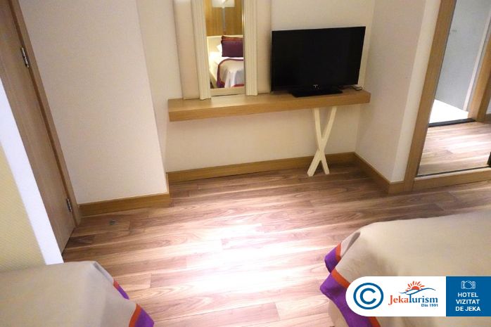 Poze Delphin Platinum 8