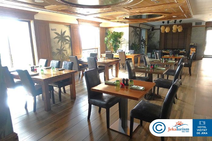 Poze Delta Hotels By Marriott Jumeirah Beach 10