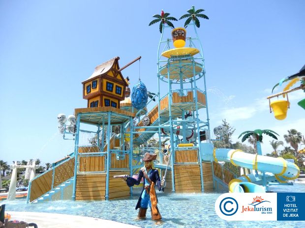 Poze Dobedan Beach Resort Comfort 13