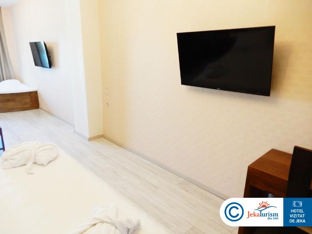 Poze Elegance Luxury Executive Suites 7