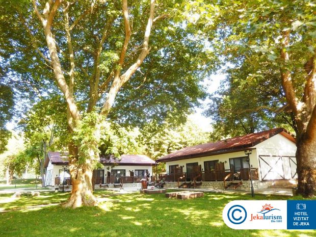 Poze Effect Algara Beach Resort 11