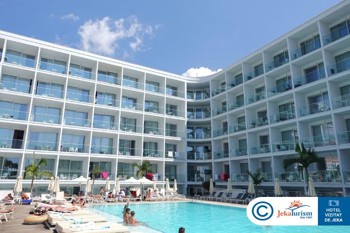 Poze Eleana Ayia Napa