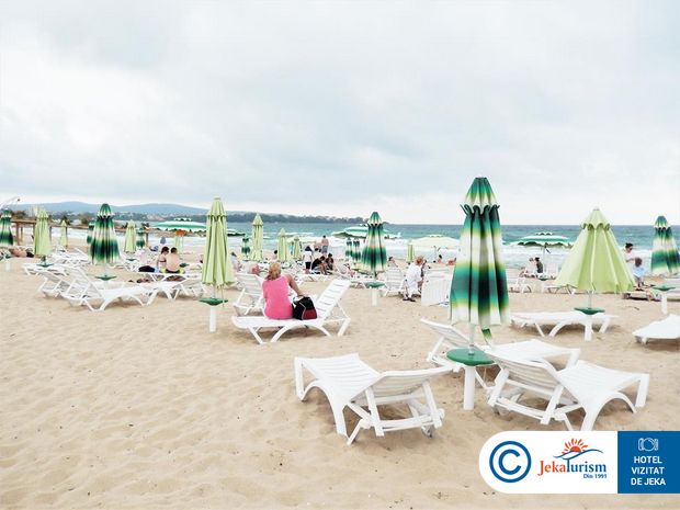 Poze Forest Beach 19